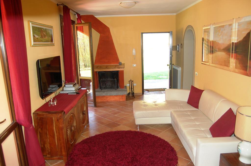 Villa Vitalina Ghivizzano 外观 照片